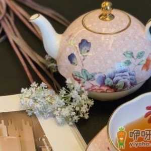 wedgwood瓷器是釉上彩么