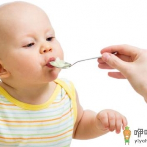 纯母乳宝宝四个月加辅食还是六个月加辅食好 纯母乳宝宝几个月添加辅食 ...