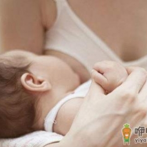 你是否误入了母乳误区 谁说生病就不能喂奶