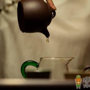 泡茶喝可养生 茶叶的8种妙用你绝对想不到