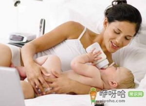 纯哺乳期宝宝喂养误区：哺乳期新生儿喂养误区