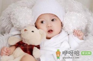 新生儿用什么枕头好？如何选购婴儿枕头